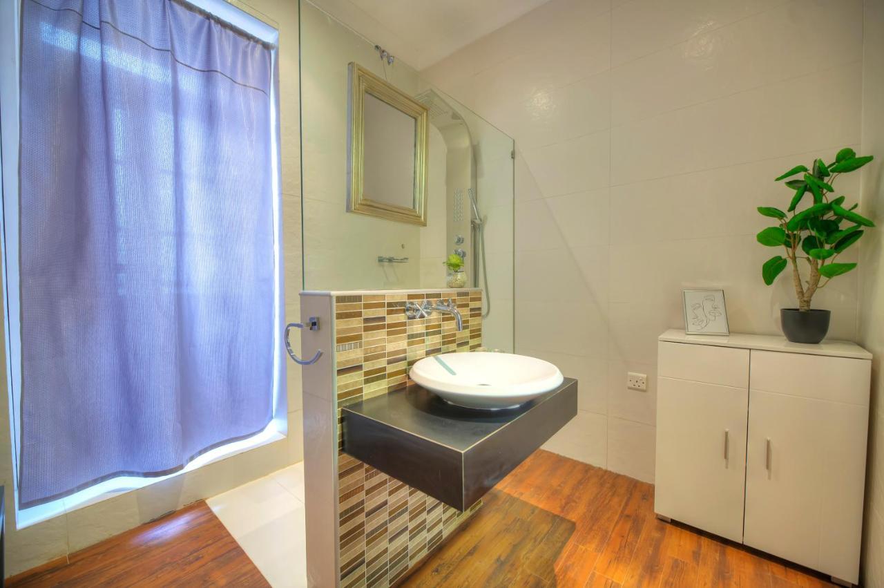 Chic 2Bedroom Apartment Near Sliema Ferries Cesi1-1 Bagian luar foto