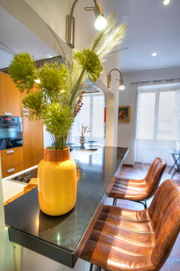 Chic 2Bedroom Apartment Near Sliema Ferries Cesi1-1 Bagian luar foto
